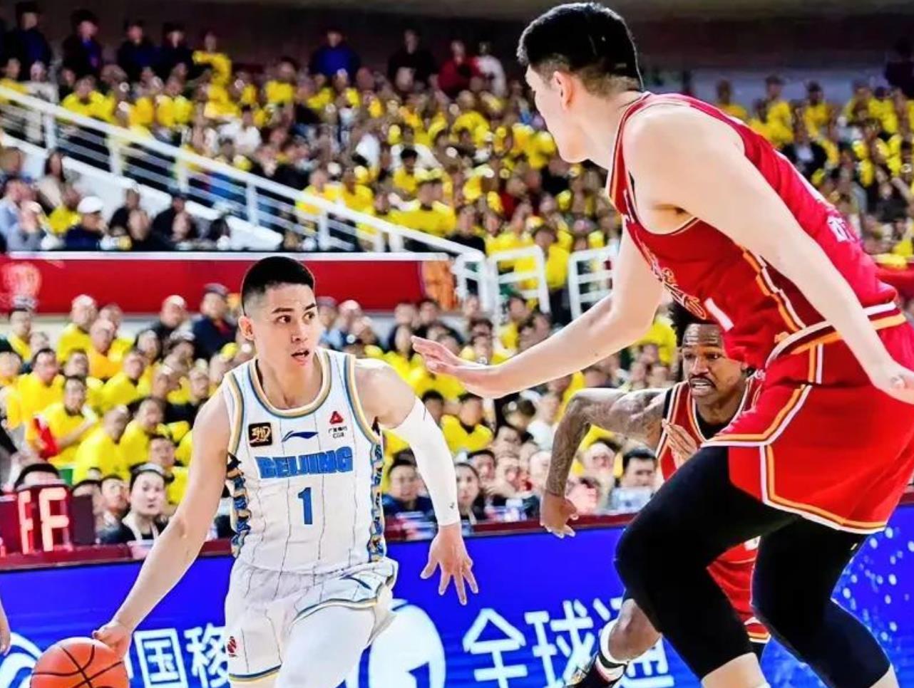 今晚突围战来临，北京首钢围绕全明星赛临场应变，悬念犹存，身体对抗强度拉满的简单介绍