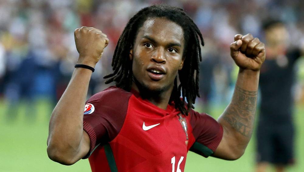 瓦伦西亚训练开放日，今夜队长鼓劲引欢呼，英超在即，身体对抗强度拉满