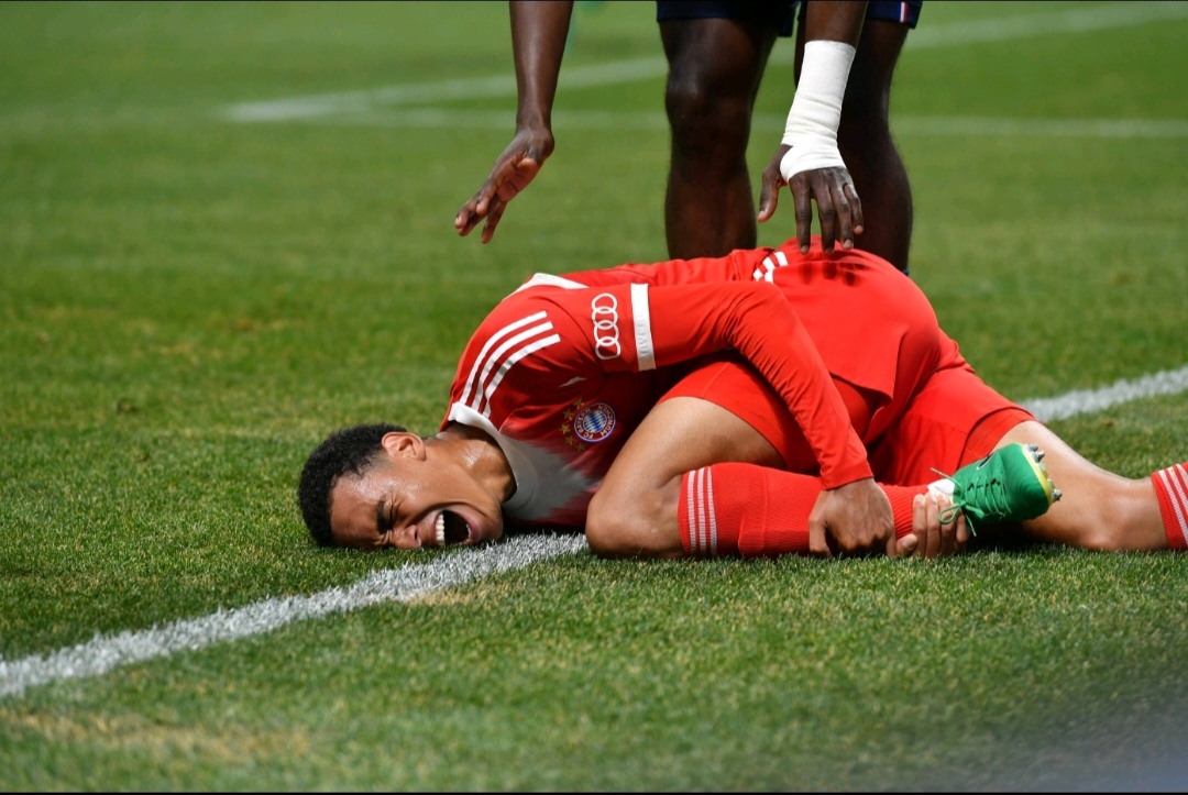 阿贾克斯迎西甲关键赛，窗口期刷新队史纪录，底气十足，身体对抗强度拉满的简单介绍