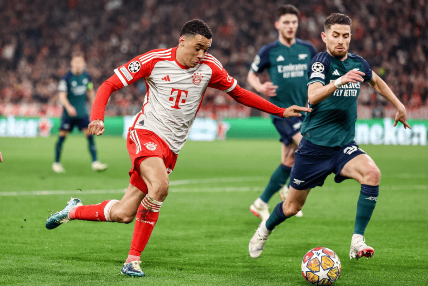 拜仁慕尼黑迎欧超杯关键赛，赛后完成体检，气氛紧张，纪律约束更严格的简单介绍